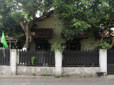Rumah Strategis Bebas Banjir di Jl. Pangkalan Jati II Depok J-11697