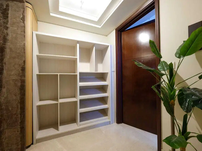 Sewa Termurah Apartment 3+1 BR Private Lift Middle Floor Full Furnish
