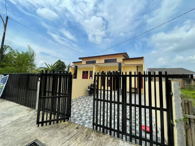 SIAP HUNI RUMAH MODERN DI MEDAN SELAYANG PADANG BULAN