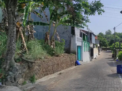 Tanah 182 m² Candi Mendut Manyaran Smg Barat Kota Semarang