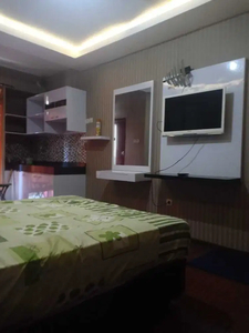 TIPE STUDIO FURNISH VIEW KOLAM. APARTEMEN GATEWAY CICADAS, BANDUNG