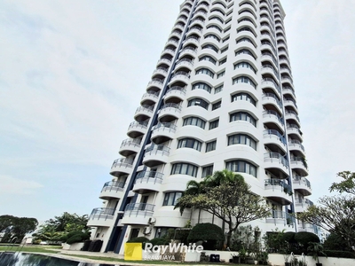 Dijual Apartemen Park Royale, Gatot Subroto, 2 menit ke tol Seman