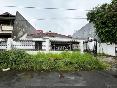 Dijual Murah, Rumah Lama, Hitung Tanah Saja di Darmahusaha Indah, Sby