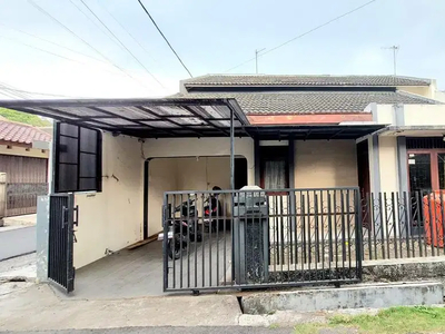 DIJUAL: Rumah 2 Lantai, Nyaman,Lokasi Startegis di Kota Bandung-Cimahi