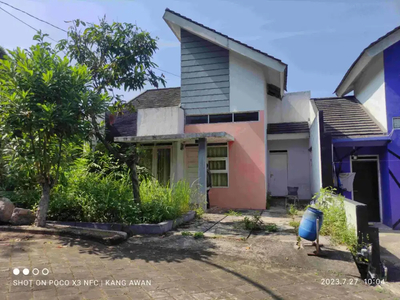 Dijual rumah apa adanya harga 499 jt nepis di Cluster Cilengkrang Uber