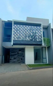 Dijual Rumah Baru dengan rooftop Siap Huni di Ciputat