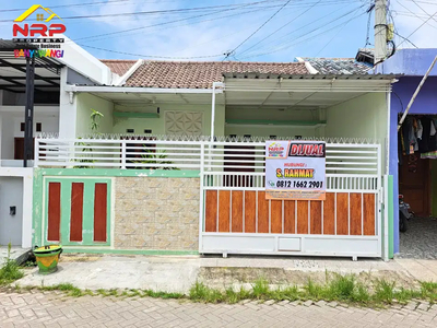 Dijual Rumah Cantik Full Furniture di Perum Villa Kertosari - Banyuwan