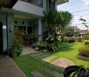 Dijual Rumah Cantik Modern di Komplek Kiaracondong