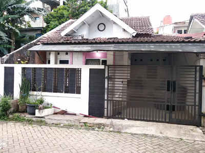 DIJUAL RUMAH DALAM KOMPLEK VILLA TAMAN CIBODAS TANGERANG