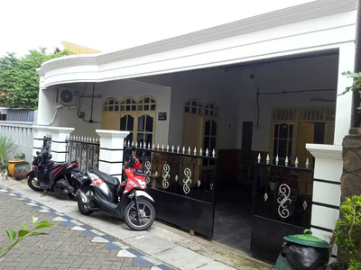 DIJUAL RUMAH di MANUKAN dekat GRAHA NATURA SBY