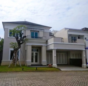 Dijual Rumah di Premier Golf Residence Full Furnish 15x25 View Golf