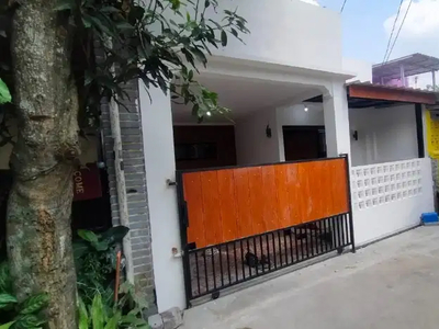 Dijual Rumah Di Sawangan Depok, Lokasi strategis dekat akses tol