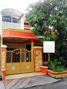 Dijual rumah dua lantai