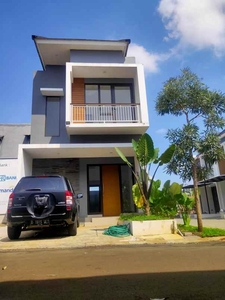 Dijual Rumah Murah 2 Lantai Dan Siap Huni