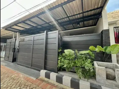 Dijual rumah siap huni babatan Mukti wiyung surabaya