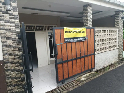 Dikontrakkan rumah di Depok 2