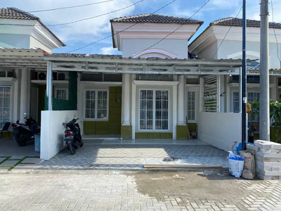 Disewakan Rumah 2 LT 2KT 1KM