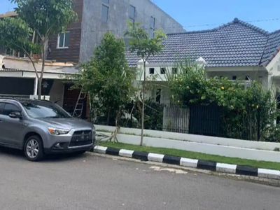 disewakan rumah siap huni sutorejo prima row jalan 3 mobil