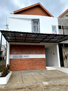 Jual Rumah Murah Setiabudi 2 Lantai dekat UPI Gegerkalong City View