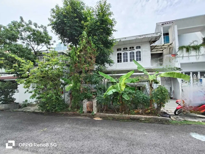 Jual Rumah Tua Hadap Selatan 2 Lantai 13x20 di Ancol, Jakut