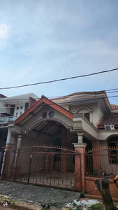 Rumah 2 Lantai, 3 Kamar Full AC, 1 Kamar ART dan 3 KM di Harapan Indah