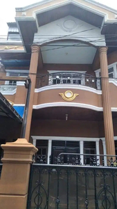 Rumah 3 lantai di Medan pancing hanya 1.2 M