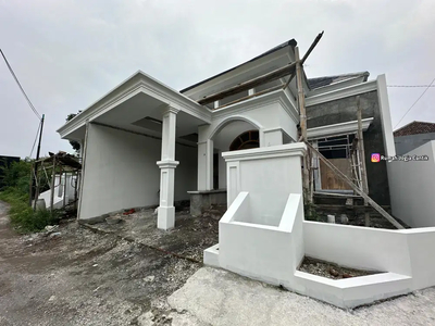 Rumah Baru Klasik Modern Jalan Kaliurang Km 13