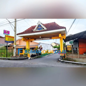 rumah dalam perumahan pamungkas jln kaliurang Km 13