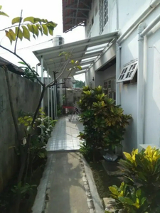Rumah dan 11 Kontrakan, Jakarta Selatan Lenteng Agung Timur