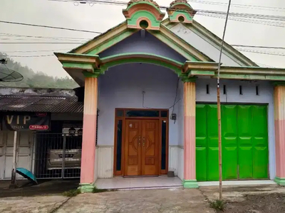 Rumah di kontrakkan