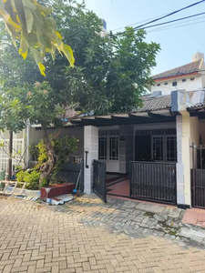 Rumah Dijual Murah 1,5 Lantai dibawah Pasar di Puri Indah Sidoarjo