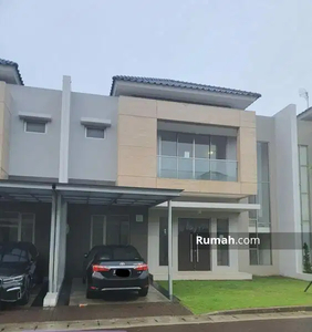 RUMAH DIJUAL PIK UKURAN 10X15 2 LANTAI DI CLUSTER BAGUS TERMURAH