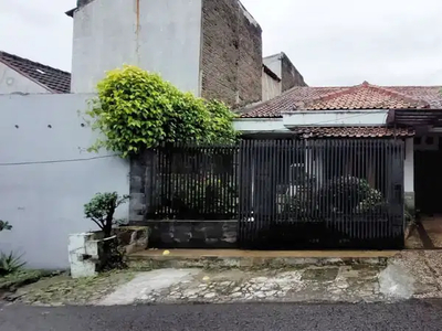 Rumah gunung batu cidamar dekat tol pasteur