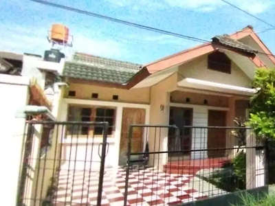 Rumah hook komplek arcamanik endah dkt terminal antapani