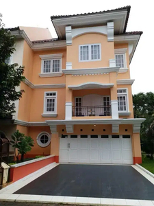 Rumah Mewah Permanent Fully Furnished di Perumahan Jatibening,Bekasi