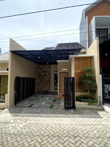 Rumah modern dan nyaman di Mulyorejo Malang