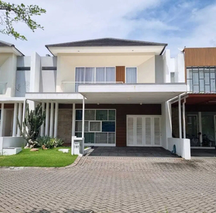 Rumah Royal Residence Wiyung Semi Furnished Rent