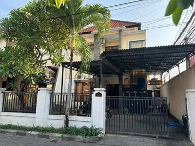 Rumah second lantai 2 di kawasan perumahan di gatsu tengah denpasar