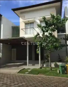 Rumah Serenia Hills, Lebak Bulus, Jakarta Selatan.