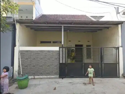 RUMAH SIAP HUNI PERUM KOTABARU DRIYOREJO GRESIK