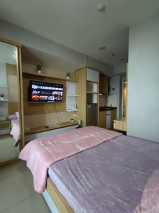 Sewa apartemen harian terbaik tipe studio Grand Kamala Lagoon