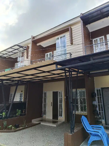 Take Over Rumah 2lt Dp90jt,Loaksi Strategis dekat Alun alun Depok