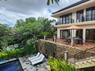 Villa Berawa Canggu badung