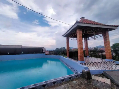 Villa disewakan di puncak Pass ada kolam renang