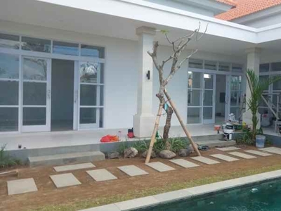 Villa For Rent In Babakan Canggu