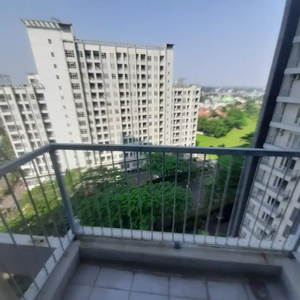 Apartment unfurnish studio dijual di Casa De Parco Bsd Serpong