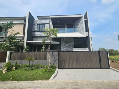 BARU GRESS MEWAH CANGGIH Rumah Split Level 2.5 Lantai Citraland