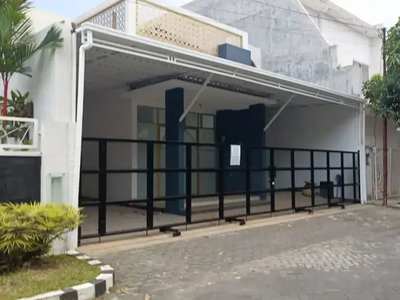 DI JUAL RUMAH EX TEMPAT USAHA GRIYA SHANTA KOTA MALANG