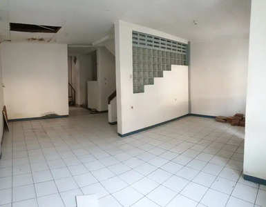 Dijual cepat rumah di Taman Palem Lestari