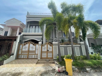 Dijual Rumah 2 lantai di Victory residence